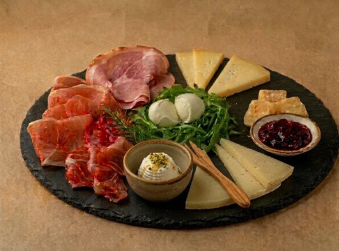 Tagliere Quattro con focaccia
